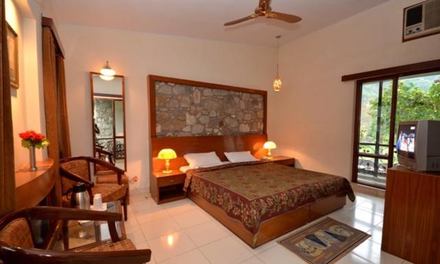 Hôtel Corbett Suman Grand à Corbett National Park Chambre photo